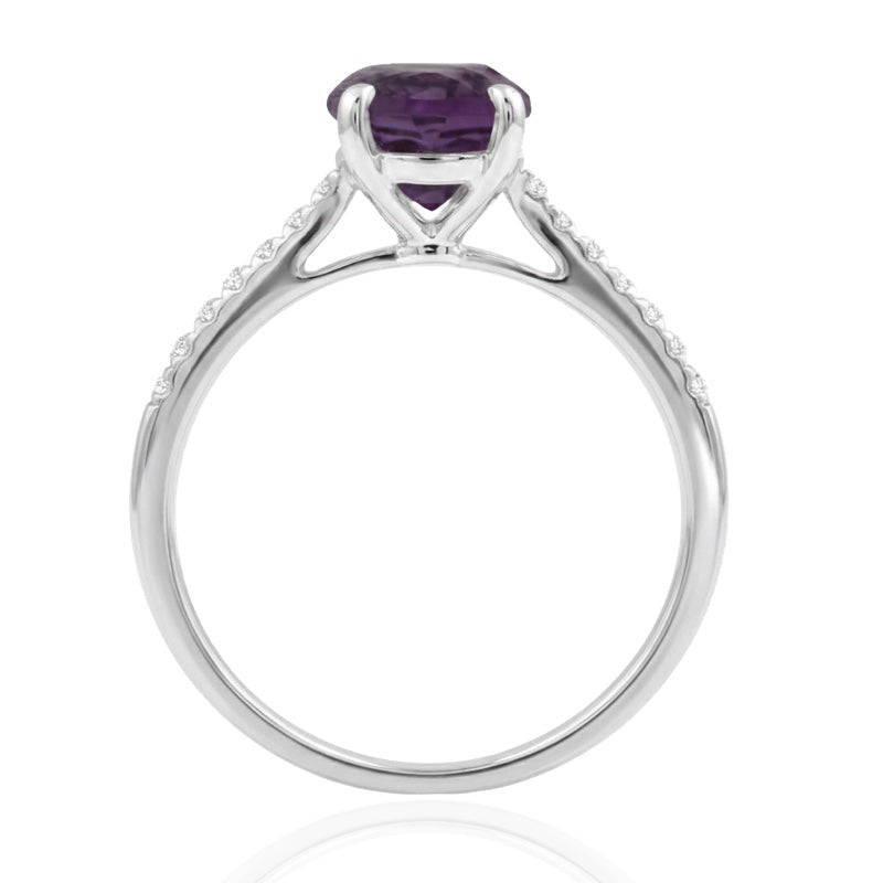 R-44648-AM-W  Diamond & Amethyst Dress Ring