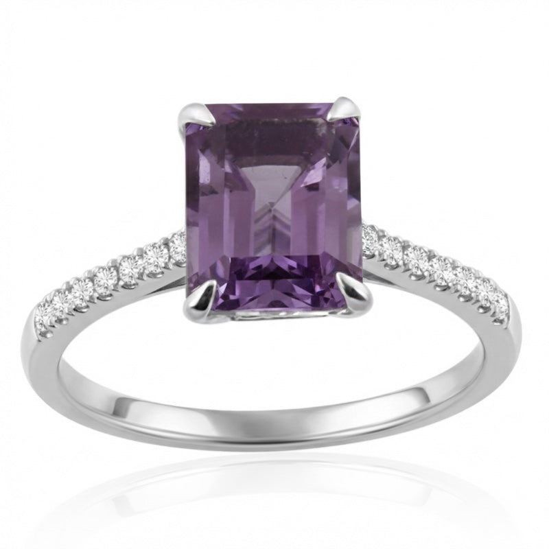 R-44649-AM-W  Diamond & Amethyst Dress Ring